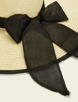 Contrast Floppy Hat with Bow Accent